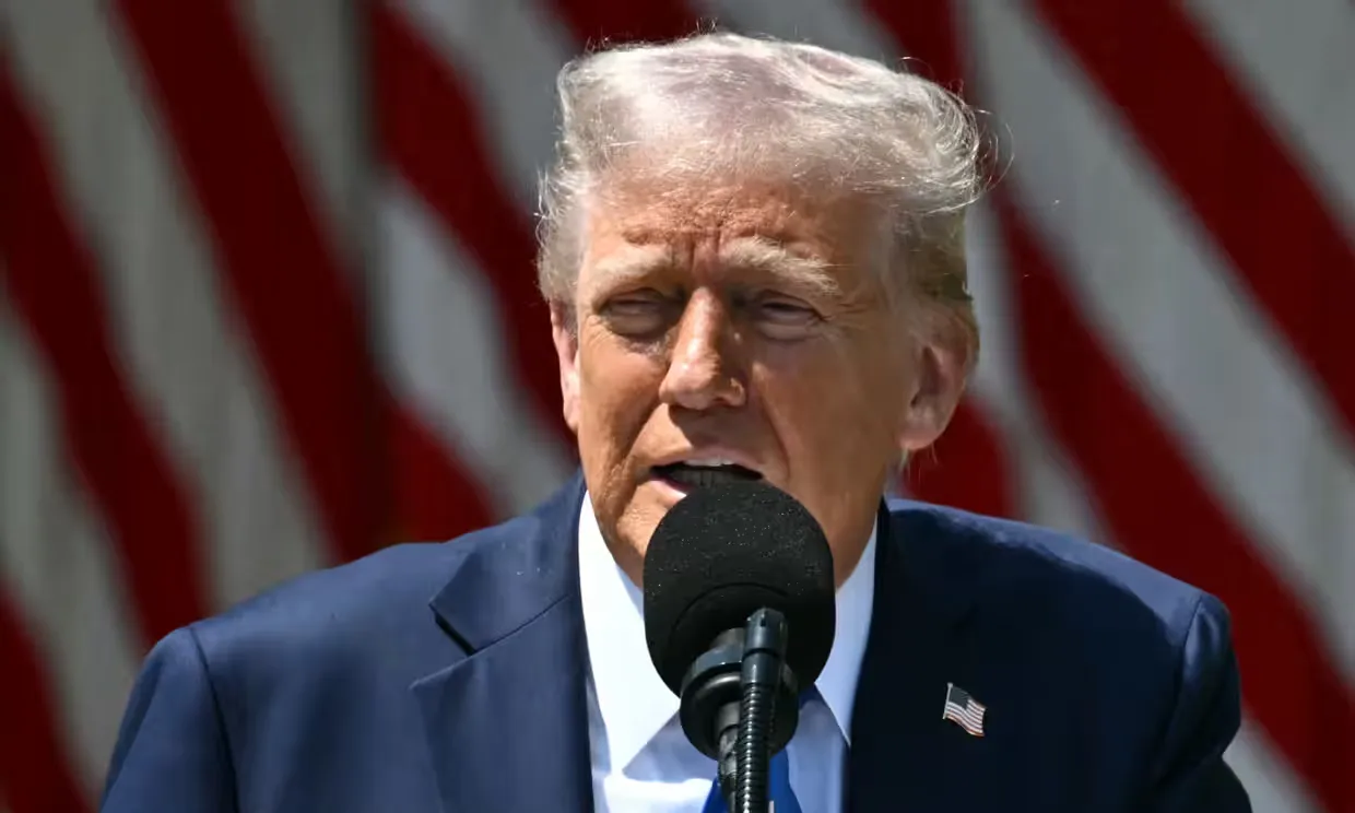 Дональд Трамп вперше з моменту вступу на посаду президента збирається схвалити продаж військової техніки Україні
